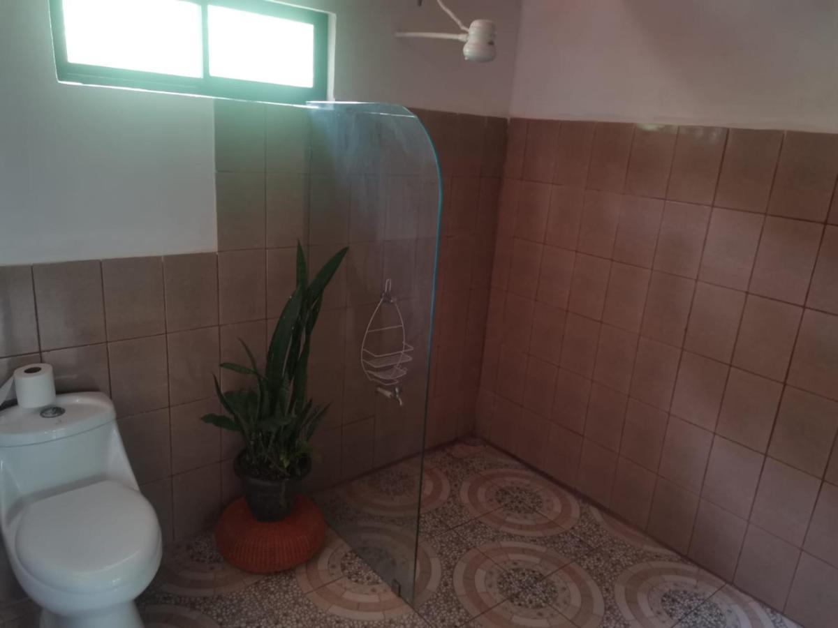 Hostal Cecilia Puerto Viejo de Talamanca Kültér fotó