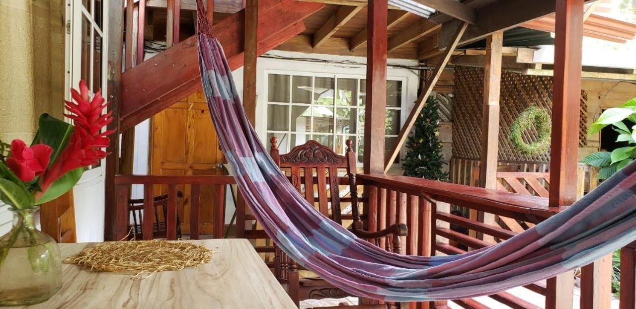 Hostal Cecilia Puerto Viejo de Talamanca Kültér fotó